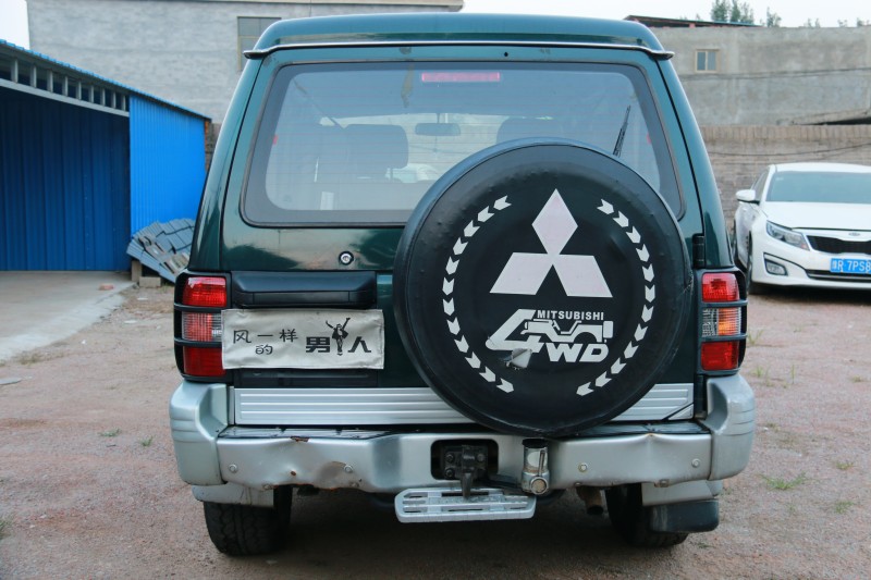 南陽15年獵豹汽車黑金剛6