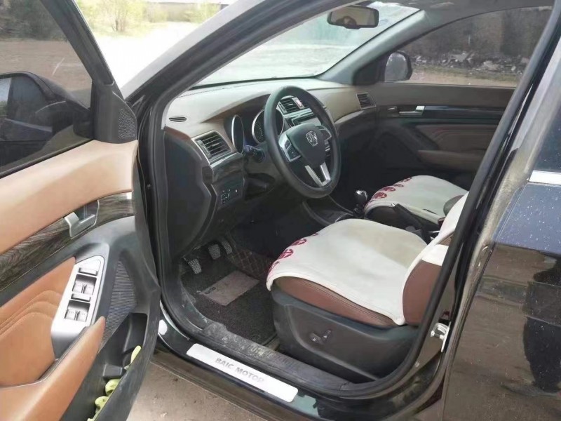 榆林18年北汽威旺S504