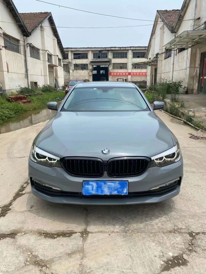 武汉18年宝马5系9