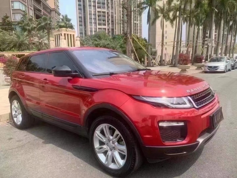 佛山17年路虎极光2