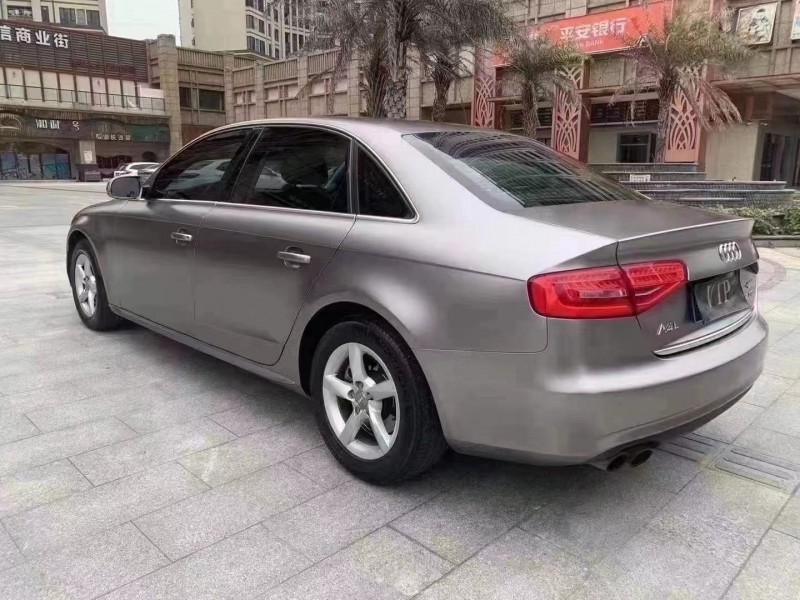 佛山13年奥迪A4L7