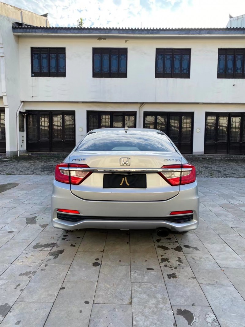 徐州13年本田凌派8