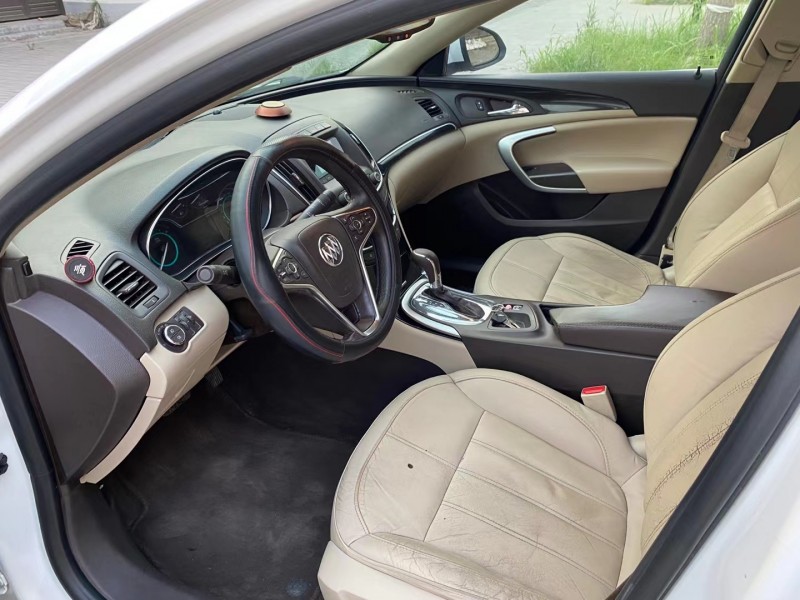 徐州14年别克君威5