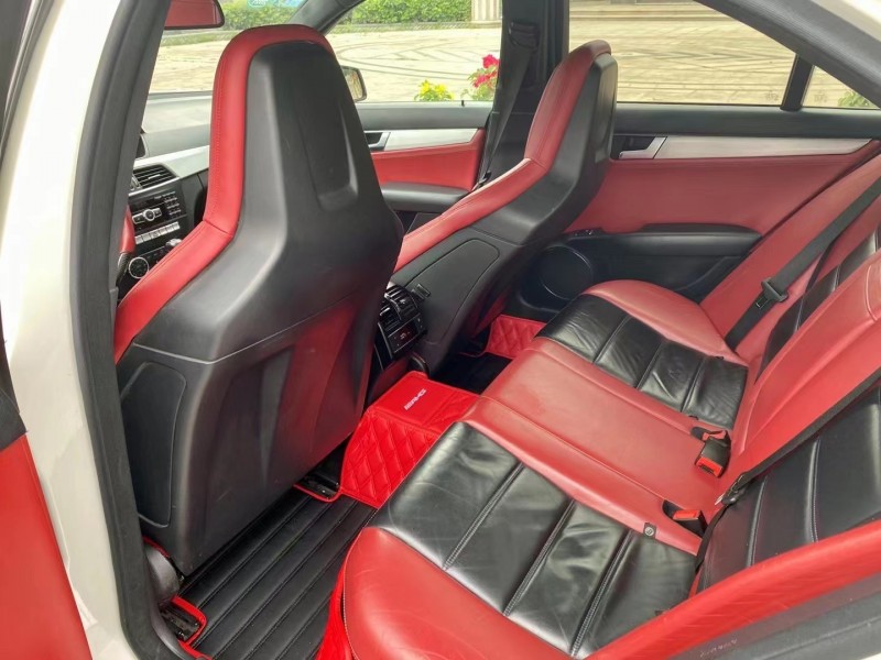 汕頭12年奔馳AMG C638