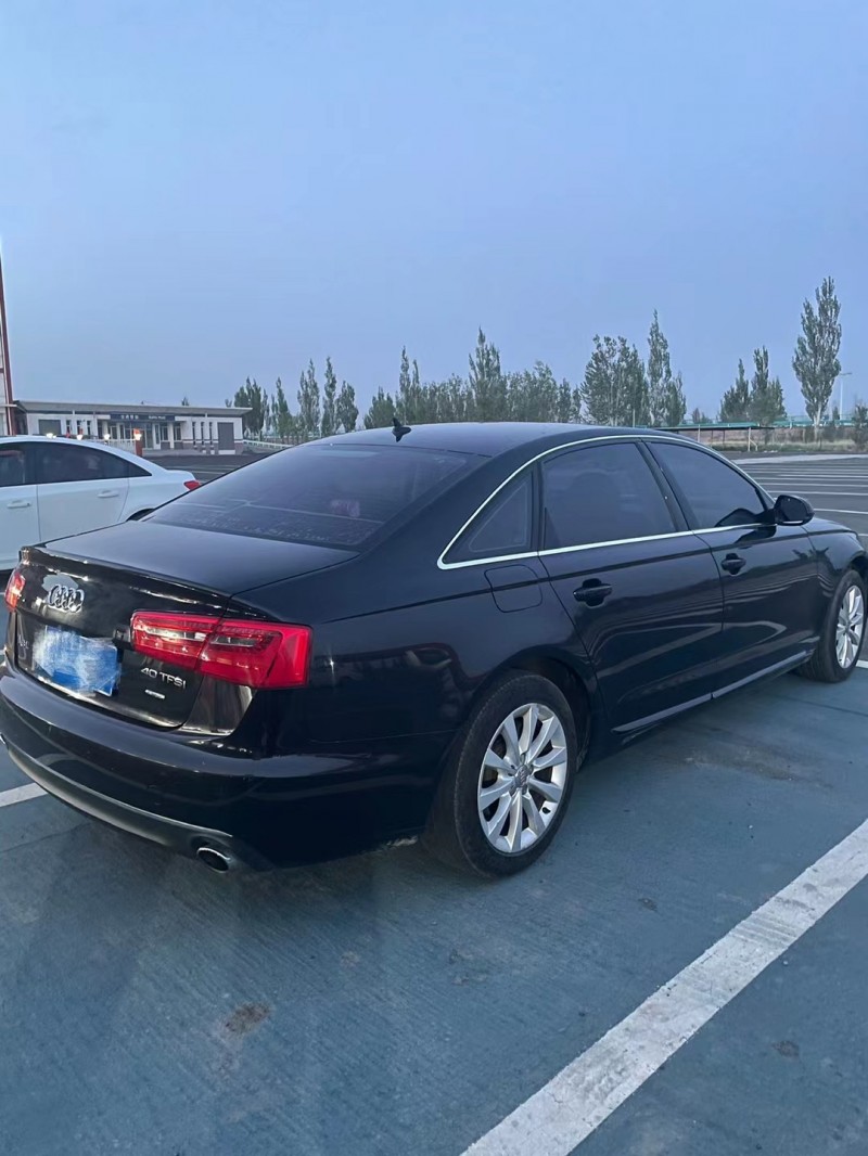 呼和浩特13年奧迪A6L7
