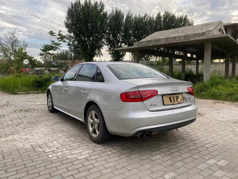 徐州13年奥迪A4L3