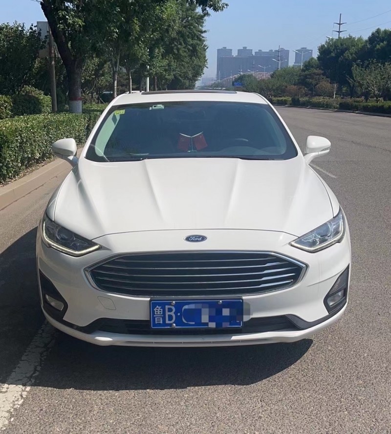 青岛21年福特蒙迪欧1