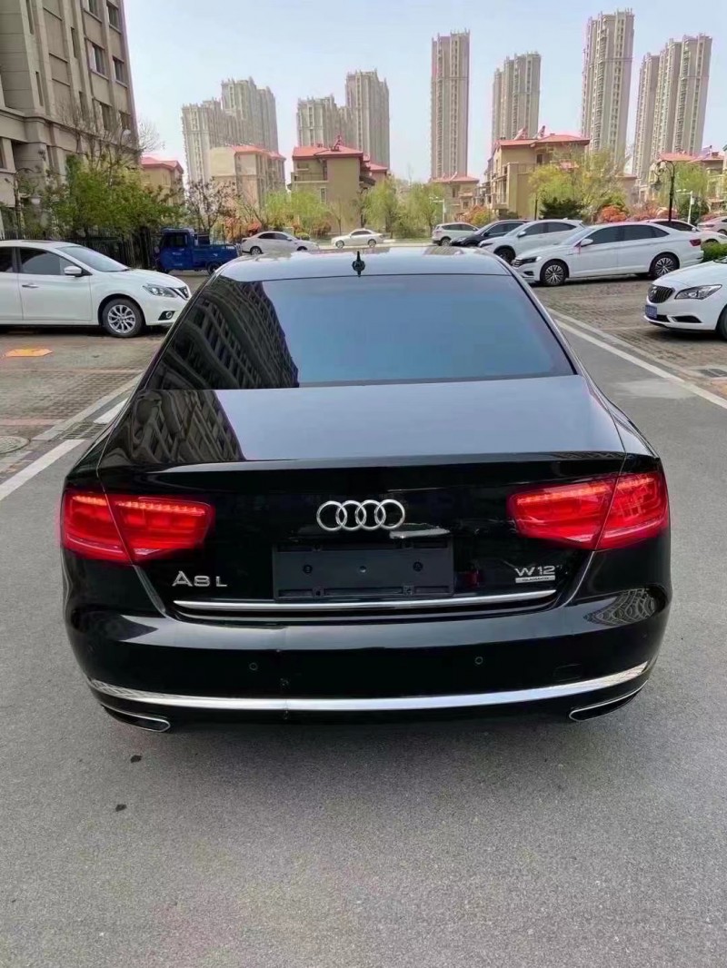 青岛11年奥迪A8L9