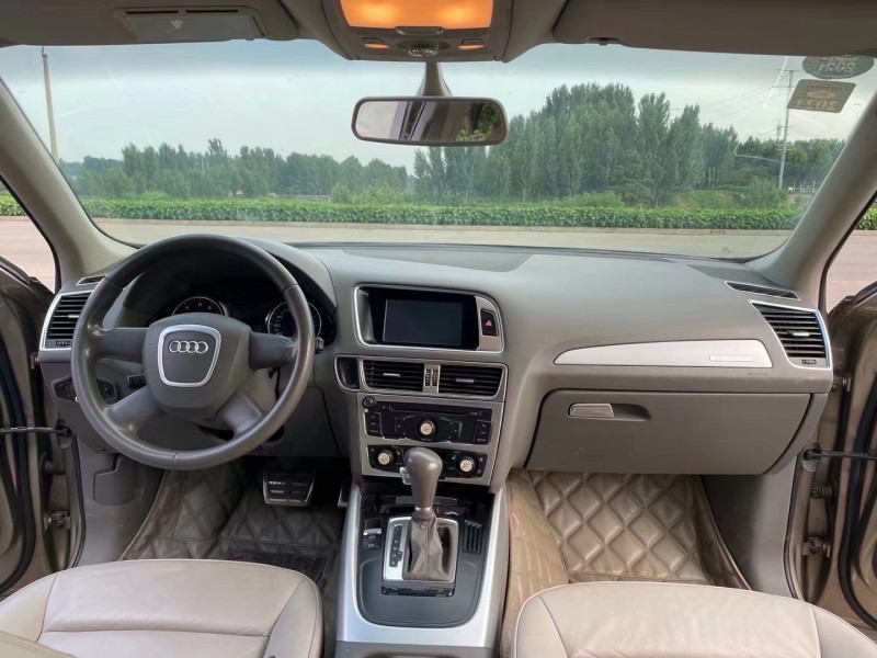 枣庄10年奥迪Q56