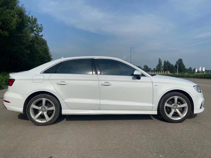 枣庄17年奥迪A33