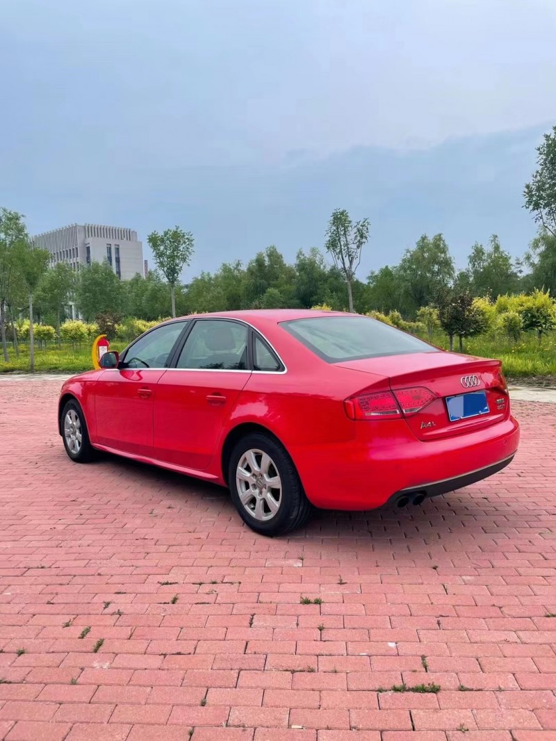 廊坊12年奥迪A4L8
