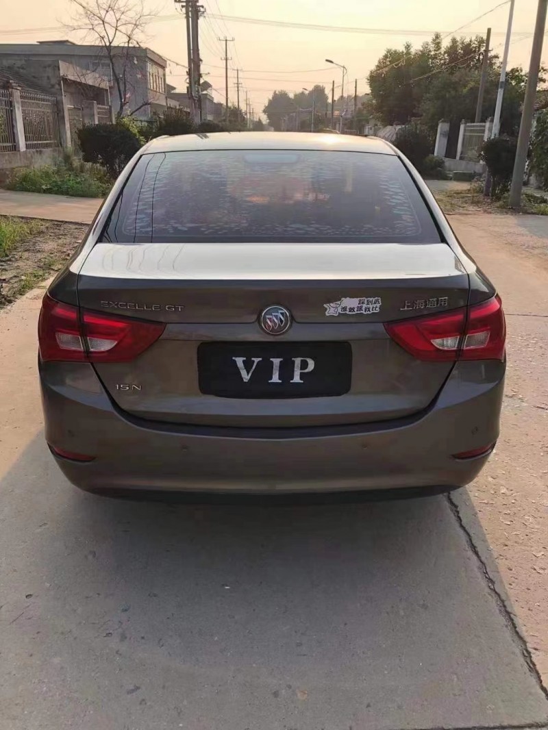 徐州15年别克英朗9