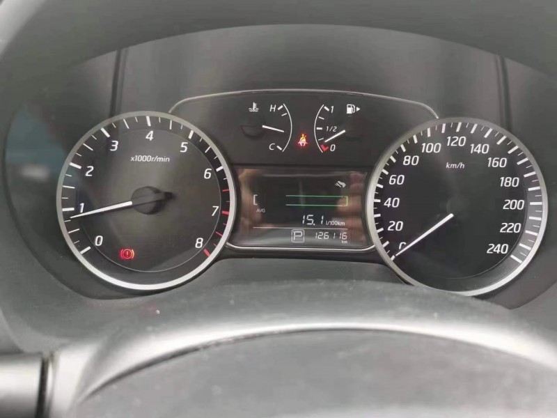 德州17年日產軒逸5