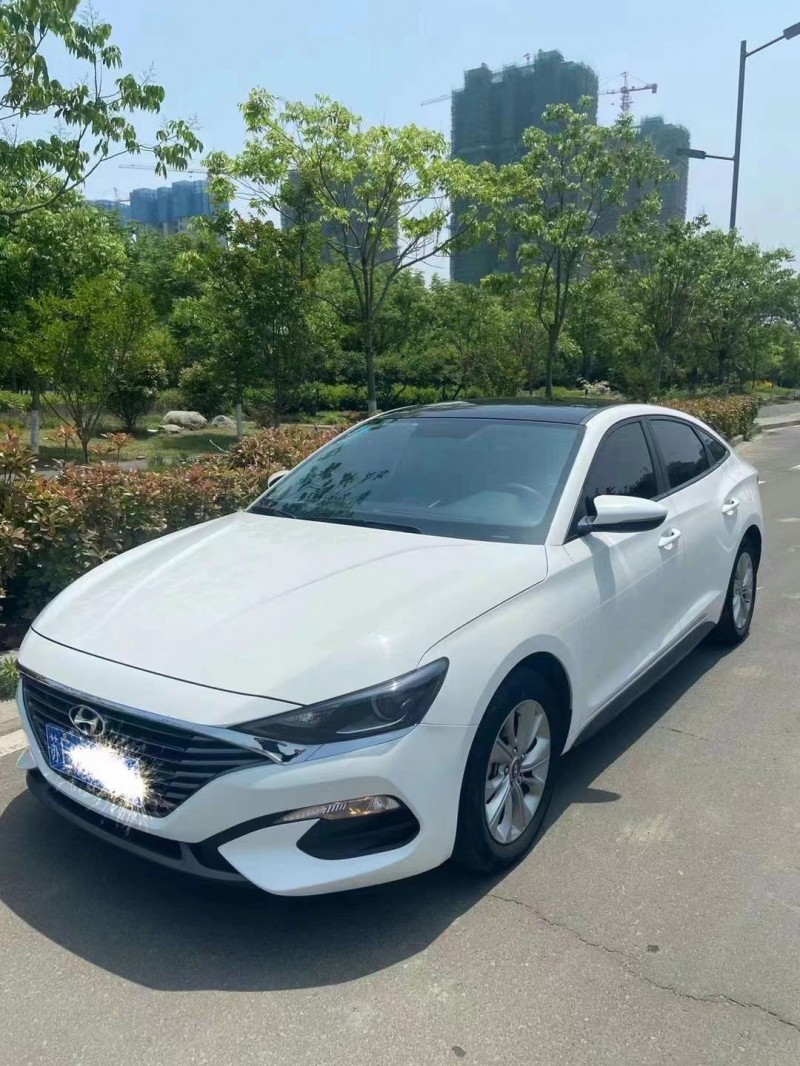 蘇州19年現代菲斯塔2