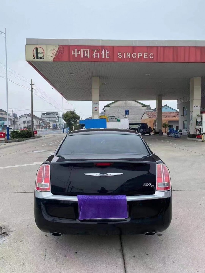 連云港13年克萊斯勒300C2