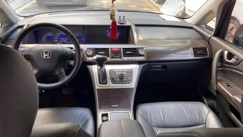 益阳13年本田艾力绅4