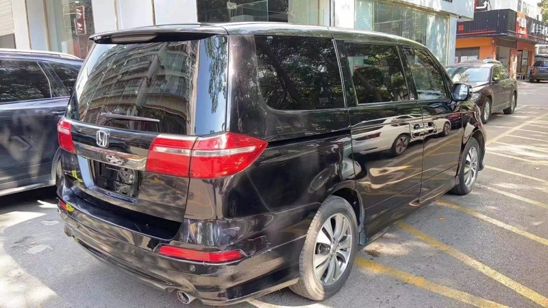 益阳13年本田艾力绅8