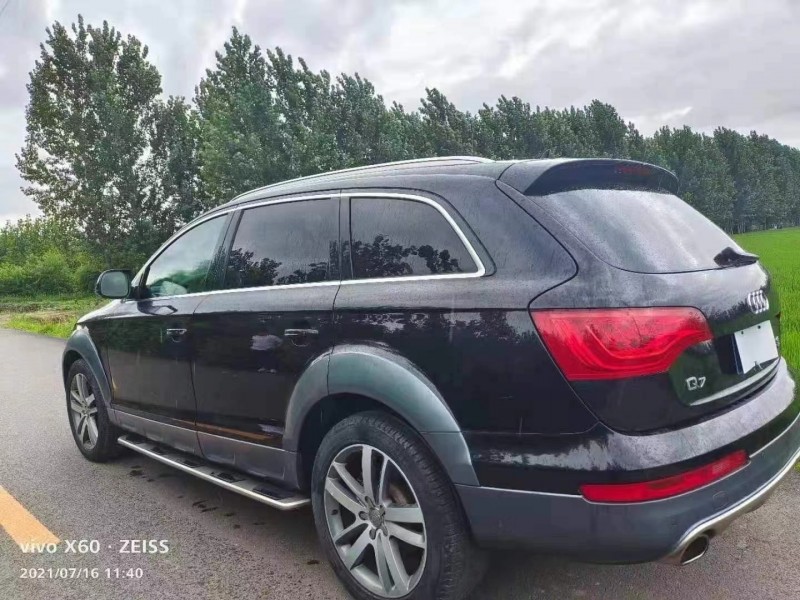 煙臺10年奧迪Q78