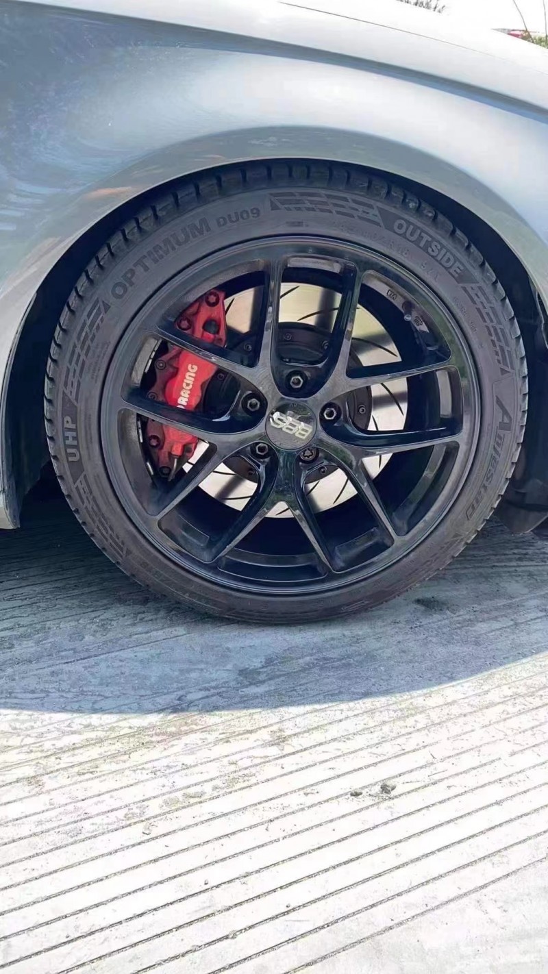 济宁14年奥迪A4L5