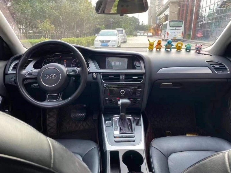 济宁14年奥迪A4L6