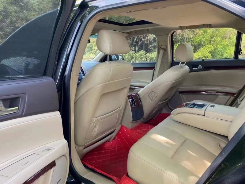 保定11年凯迪拉克赛威8