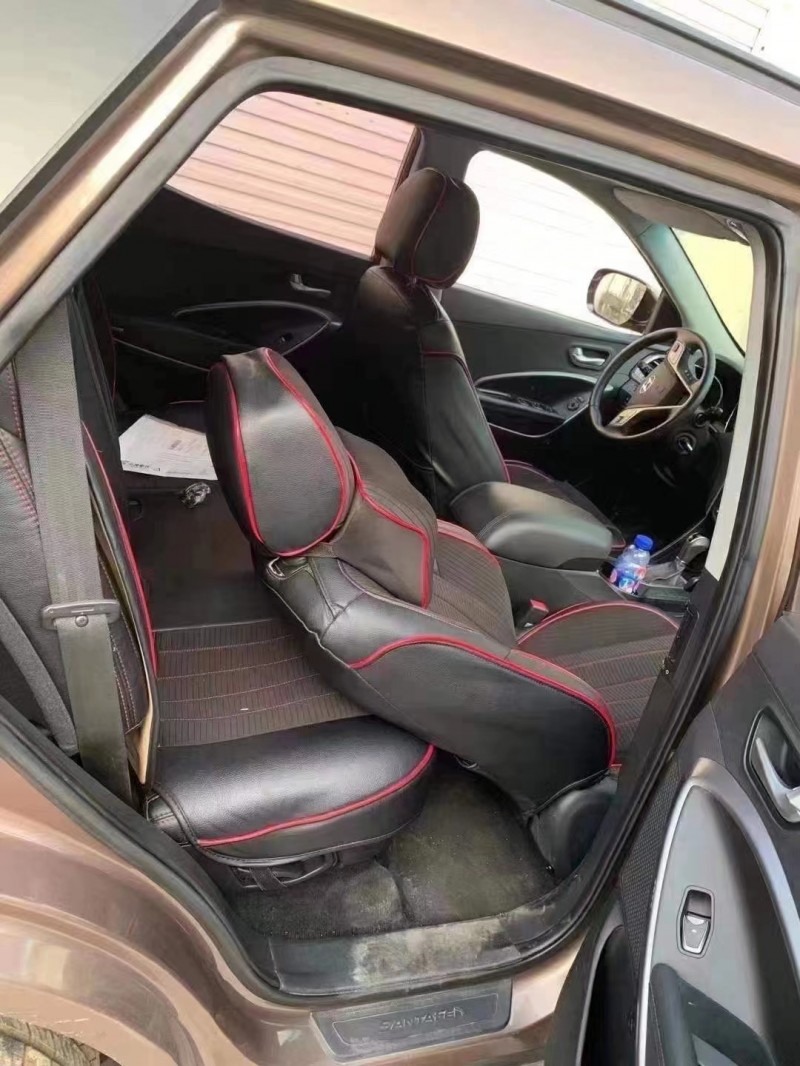 保定14年现代新胜达7