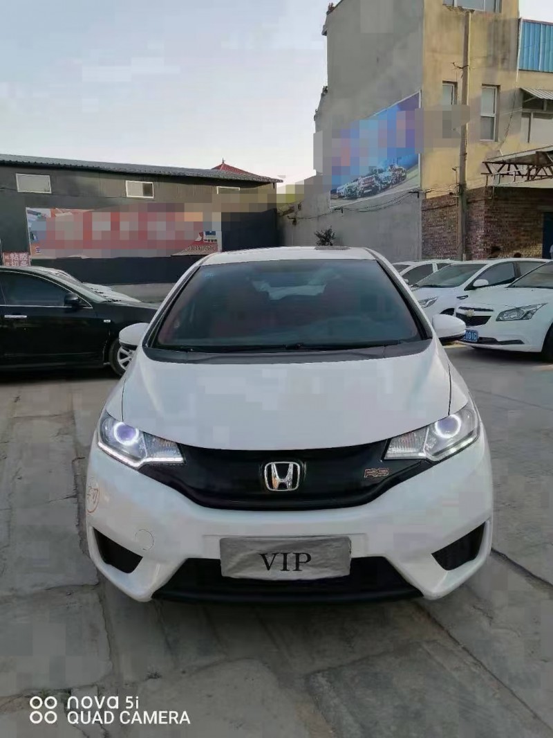 邢台17年本田飞度1