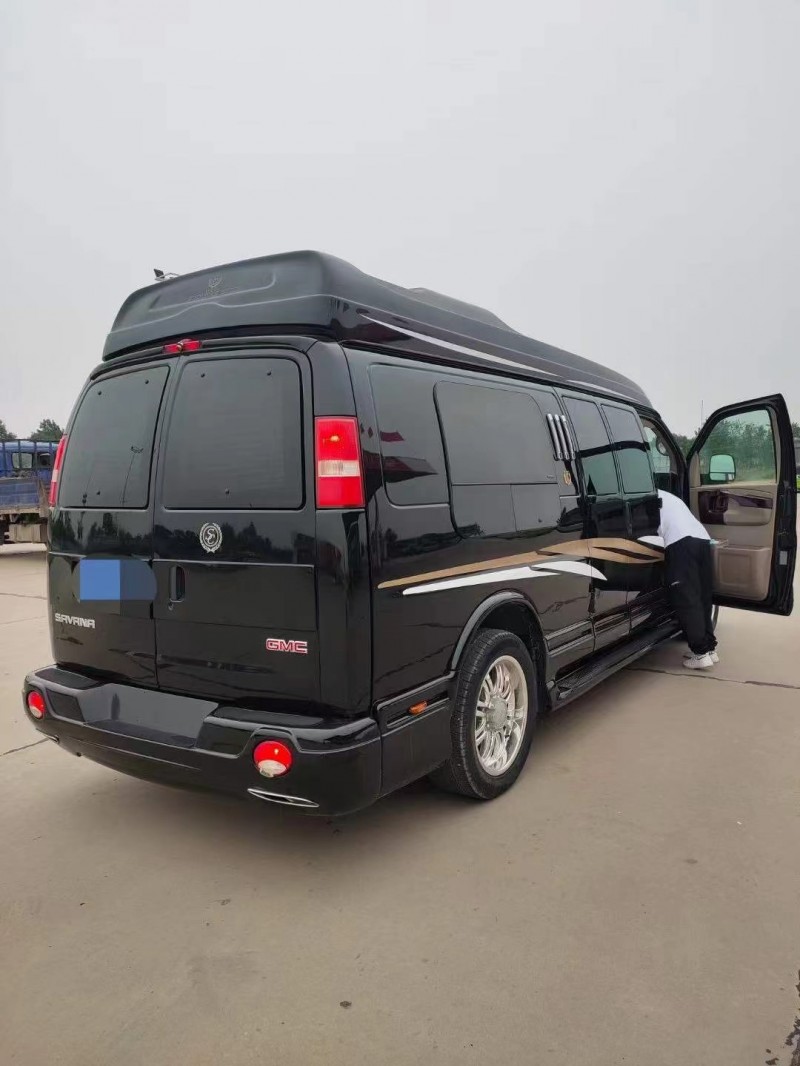 保定14年GMC商务之星4