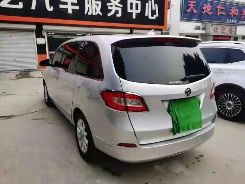 邢台14年别克GL85