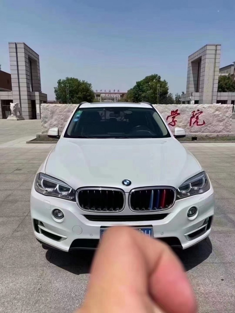 保定15年宝马X51