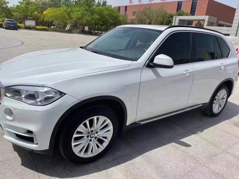 保定15年宝马X54