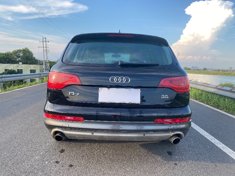 長沙11年奧迪Q77