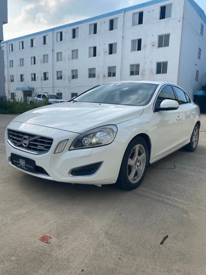 宿遷13年沃爾沃S60L3