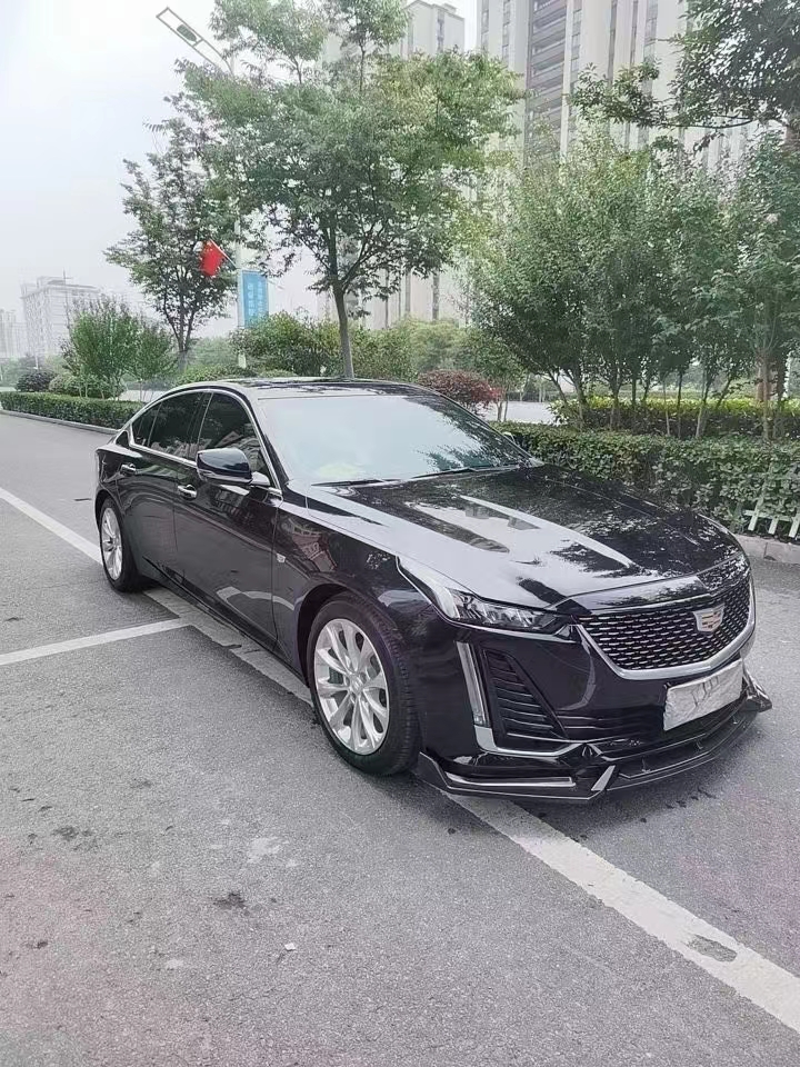 銅陵20年凱迪拉克CT53