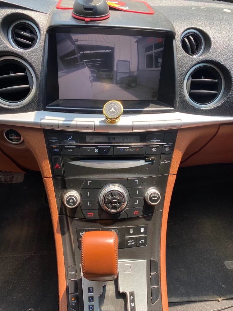 青岛12年纳智捷大7 SUV3