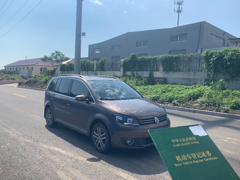 青岛12年大众途安8