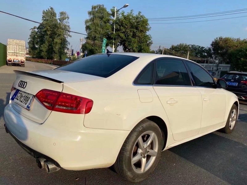 广州12年奥迪A4L5