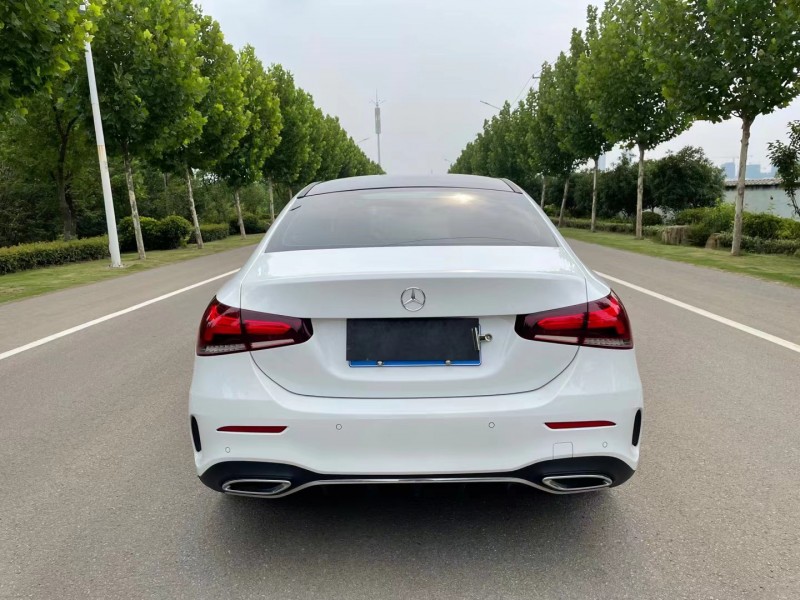 徐州19年奔驰A9