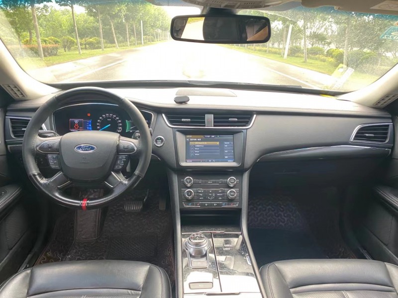 徐州16年福特金牛座4