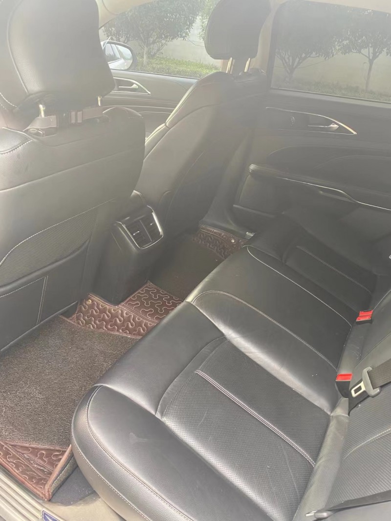 徐州16年福特金牛座6