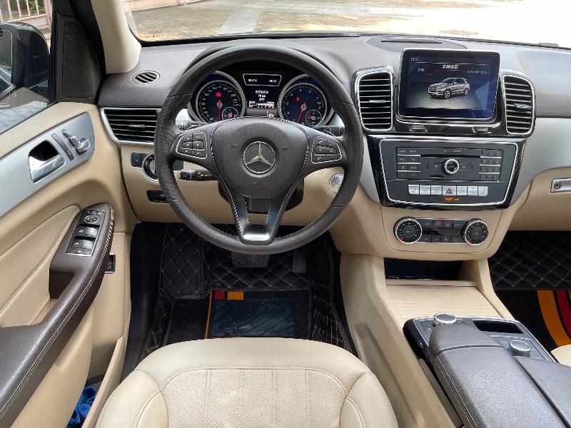 深圳16年奔驰GLE4