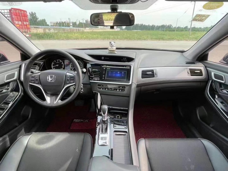 枣庄18年本田思铂睿6