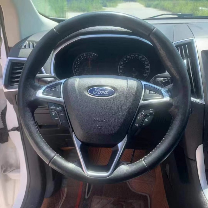 武汉16年福特锐界2