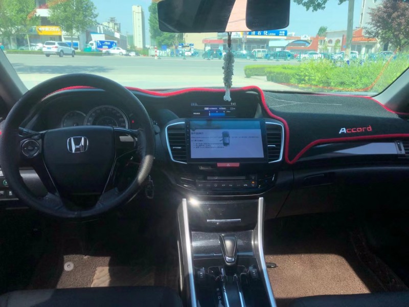 潍坊18年本田雅阁5