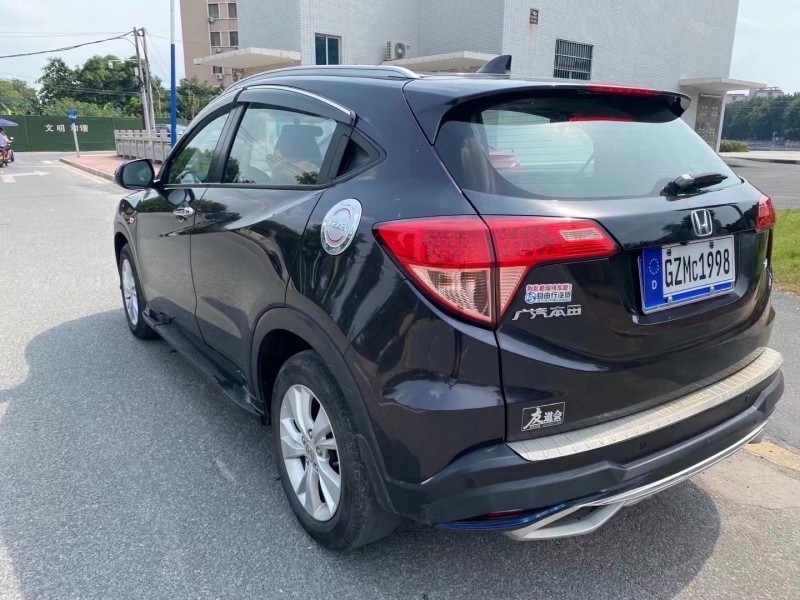 广州15年本田缤智1