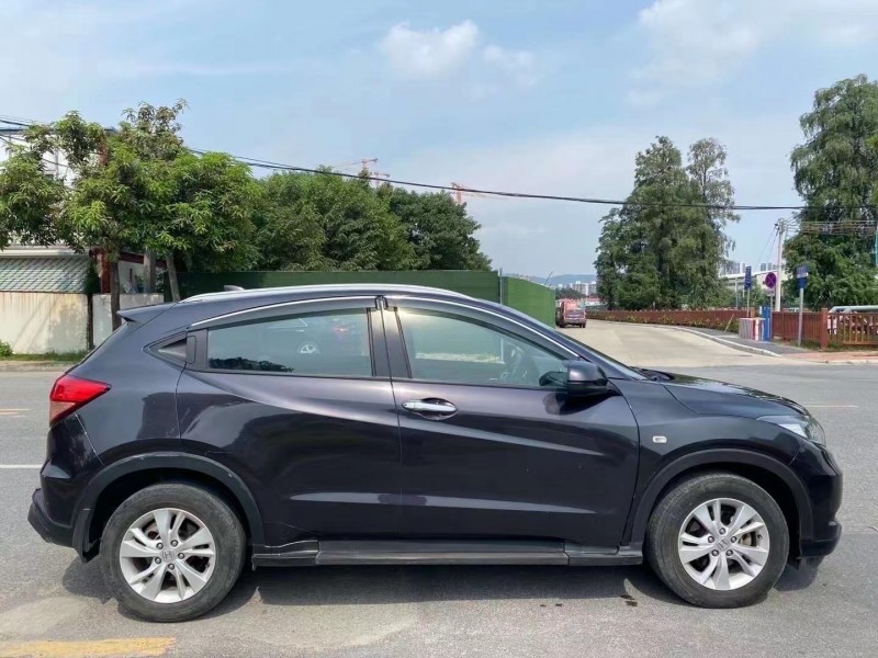 广州15年本田缤智6