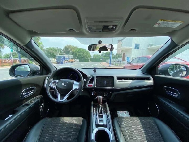 广州15年本田缤智9