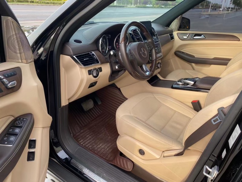 保定18年奔驰GLS5