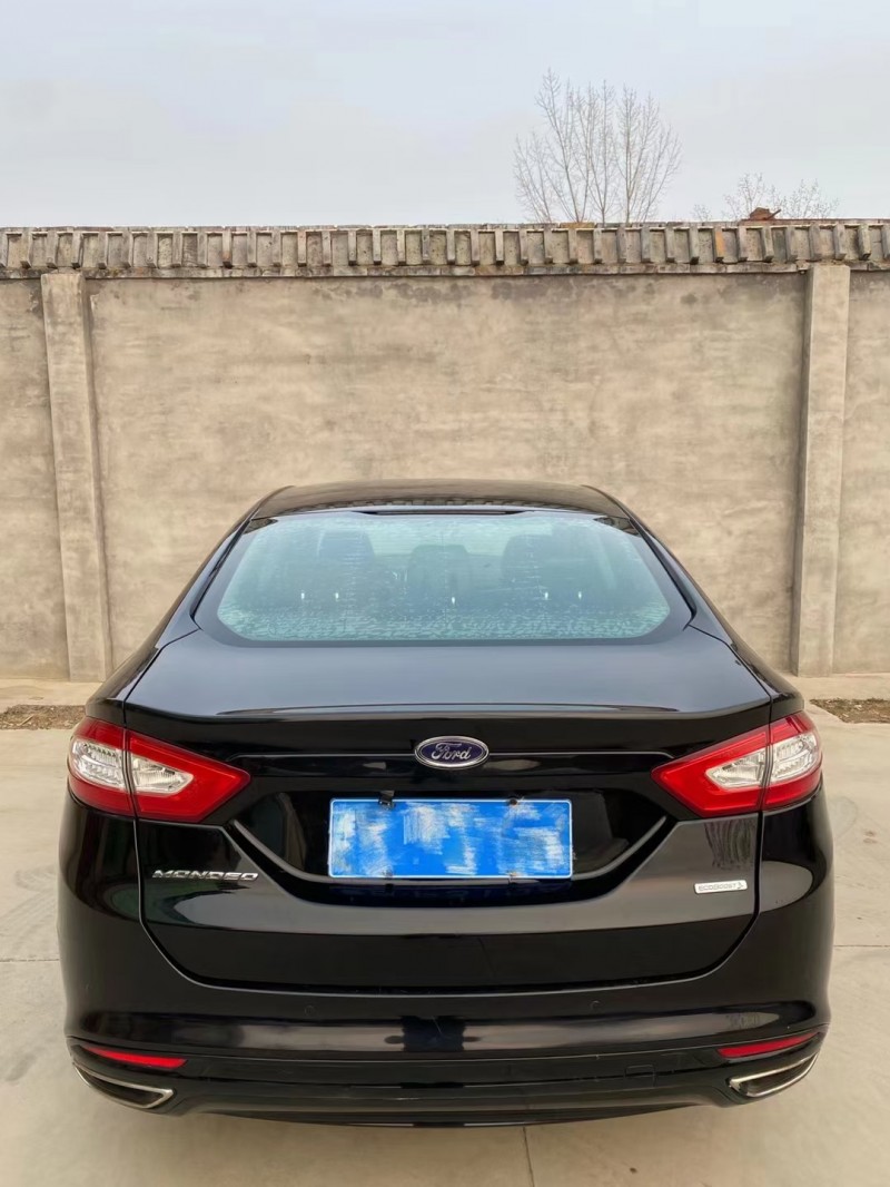 保定13年福特蒙迪欧8