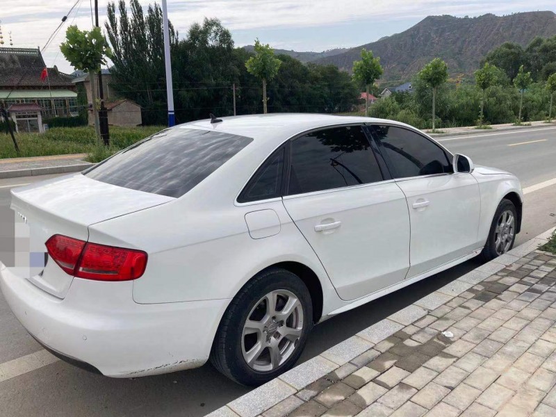 慶陽11年奧迪A4L7
